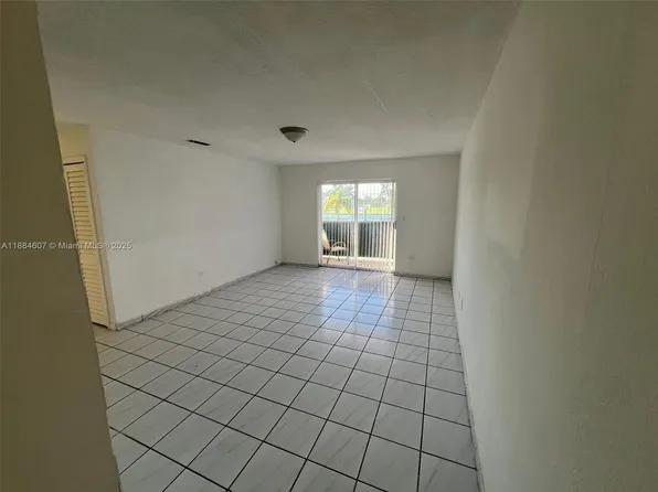 887 W 29th St APT 1, Hialeah, FL 33012