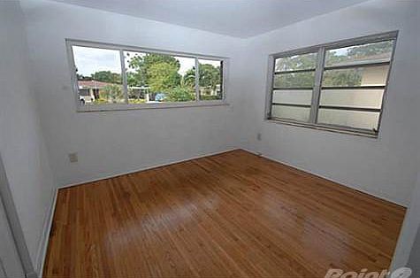 4th image of 14301 NW 15th Dr