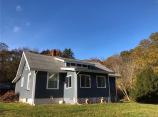 18 Crandall Hill Rd, Montville, CT 06353