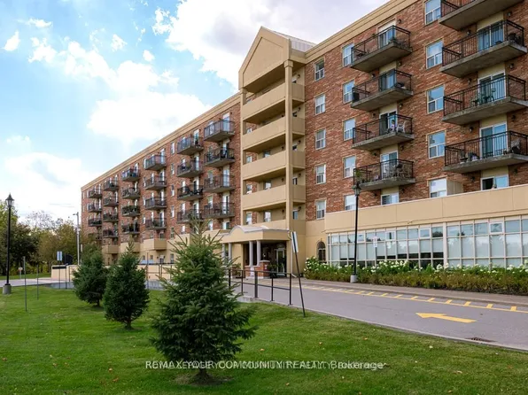 7373 Martin Grove Rd #621, Vaughan, ON L4L 9K1