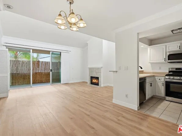 5325 Newcastle Ave Unit 342, Encino, CA 91316