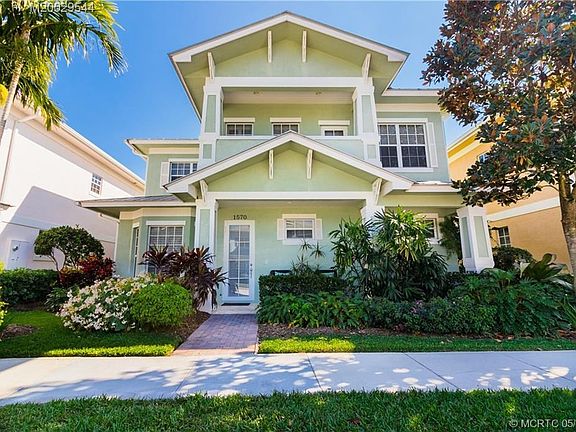 3rd image of 1570 SW Prosperity Way