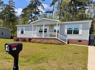 567 Dewberry Ln, Hampstead, NC 28443