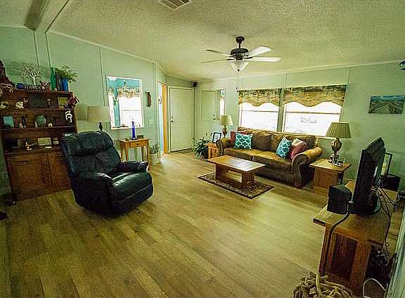 5th image of 8610 Florence Dr