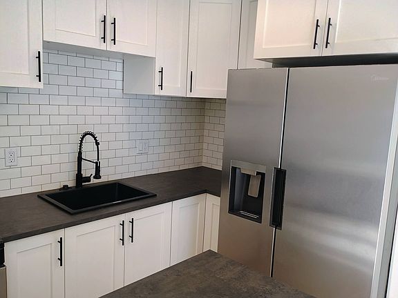 4th image of 8759 Jumilla Ave
