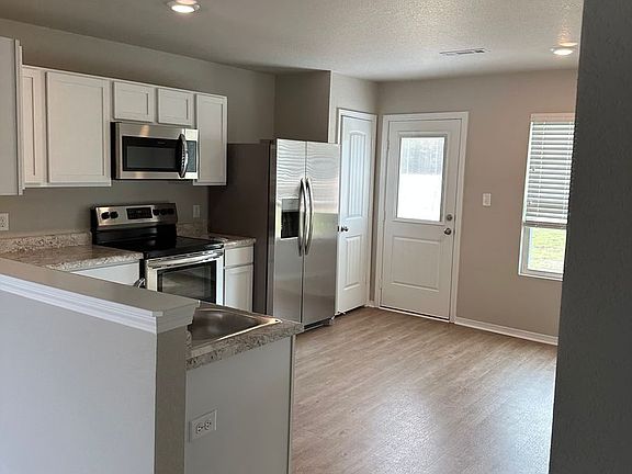 5th image of 114 Jo Park Ln