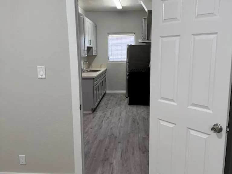 2024 Chestnut Ave — Photo 20