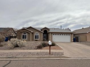 1372 Vista Escondida Ct SW, Los Lunas, NM 87031