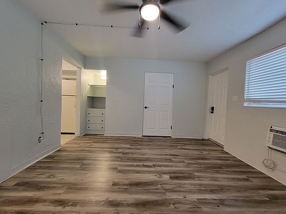 3rd image of 820 8th Ave S APT A