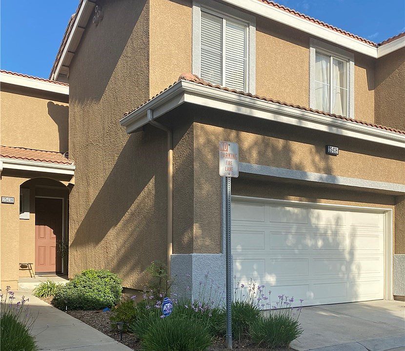 1st image of 25438 Parkwood Ln