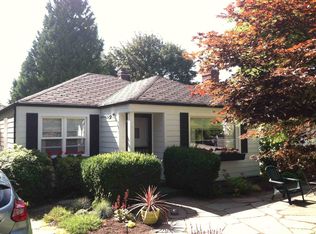 9109 12th Ave NE, Seattle, WA 98115