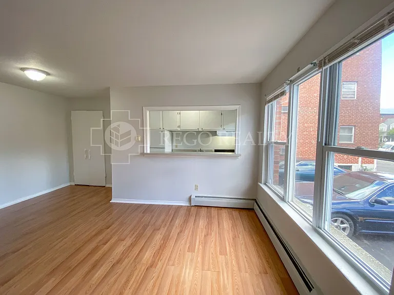 55 Morris St — Photo 6