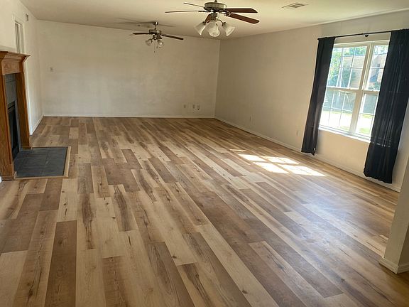 5th image of 1021 Cavanaugh Rd #1023