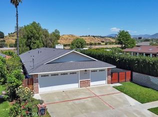 25142 Walnut St, Santa Clarita, CA 91321