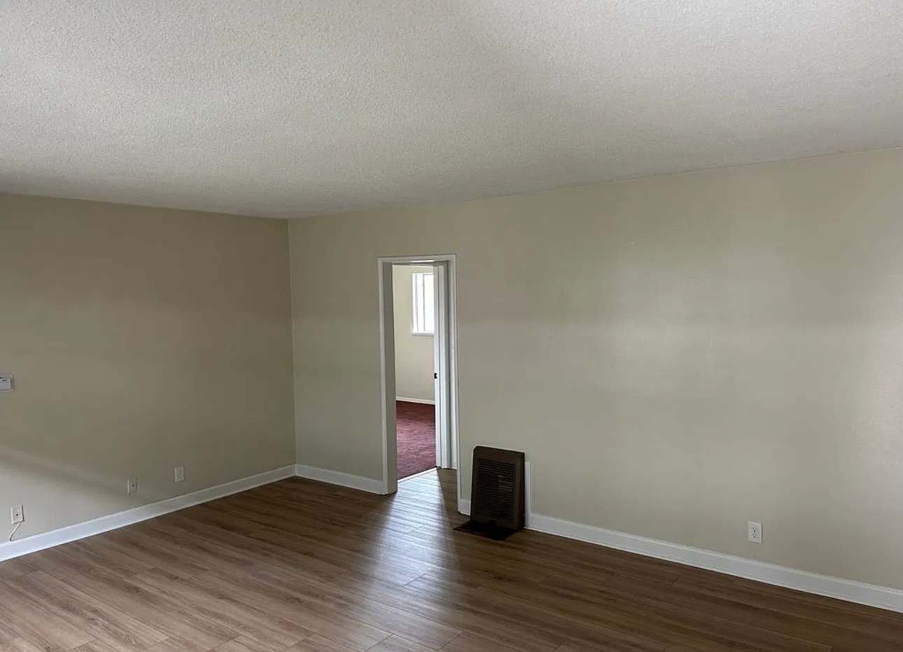 1 bed, 700 sqft, $1,750 — Photo 3