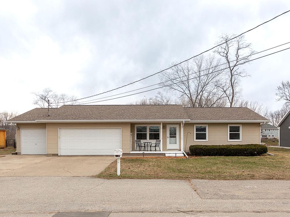 1st image of 1819 Nakomis Ave