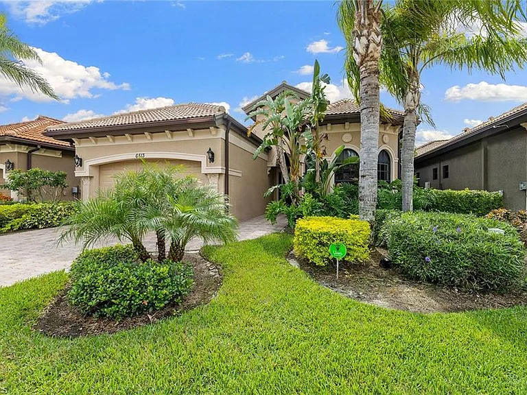 6513 Caldecott Dr — Photo 7