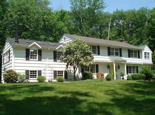 30 Buckingham Ridge Rd, Wilton, CT 06897