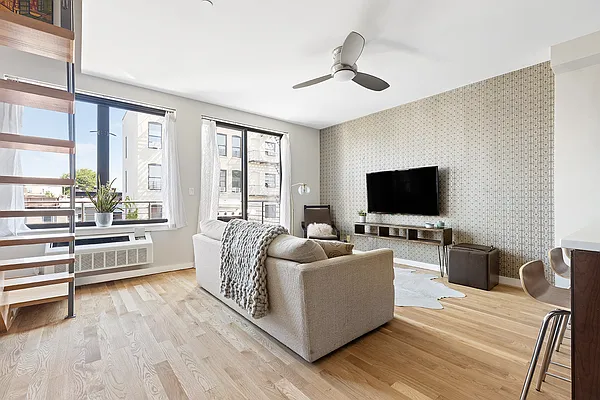 Sold by Compass | media 1