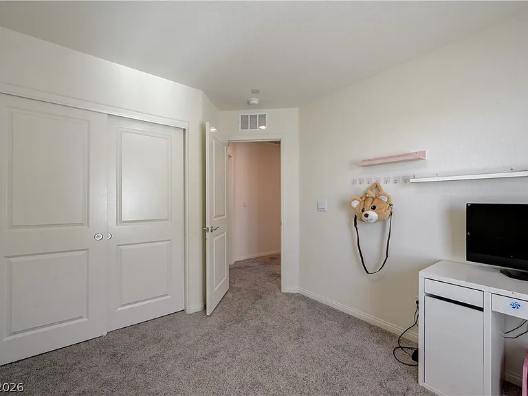 386 Larksong Ave — Photo 47