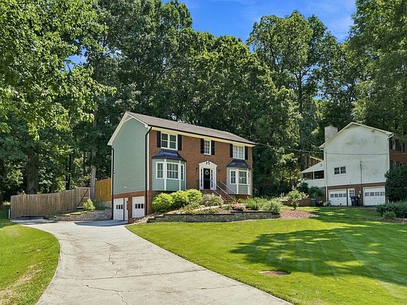 2nd image of 3627 Kelin Ct