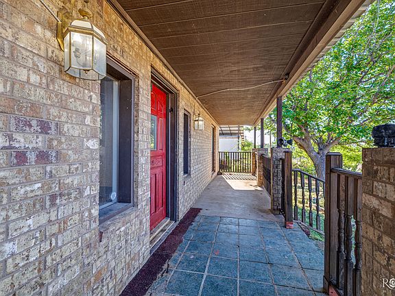 5th image of 140 Jones Cir