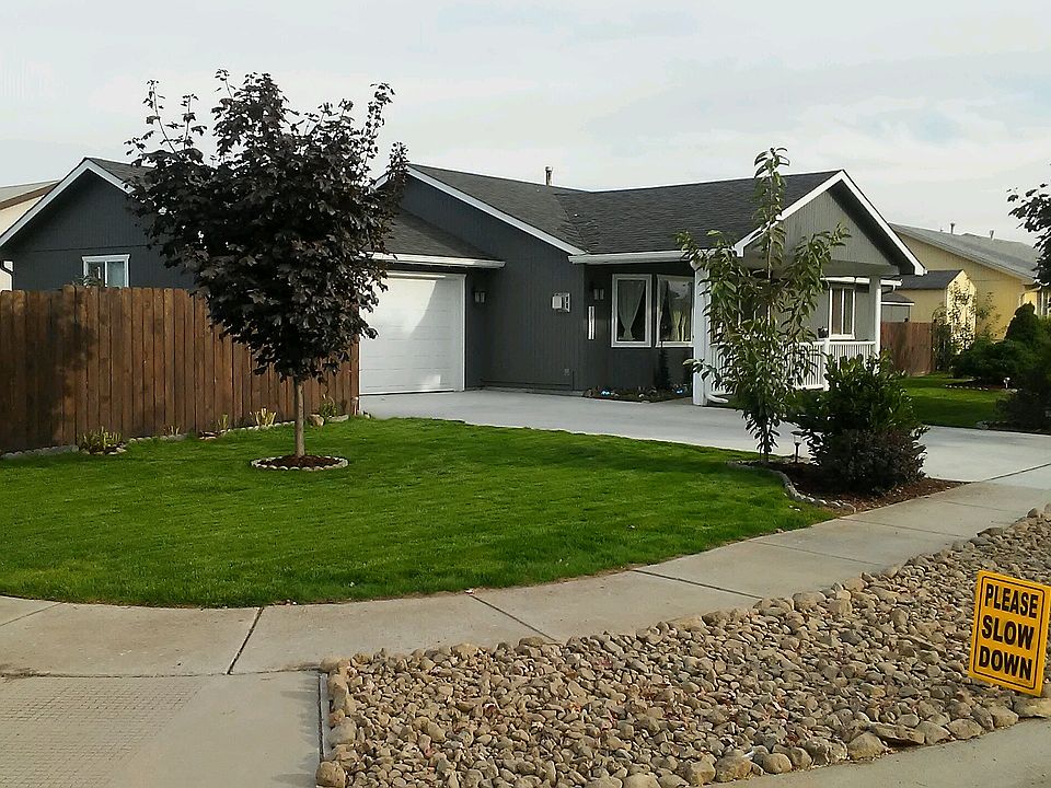 1st image of 1011 S Lawson St