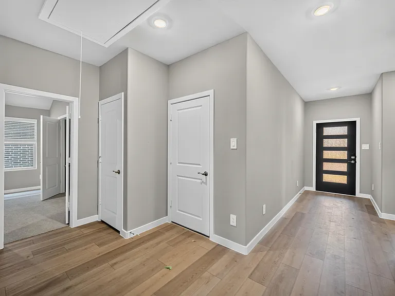 1932 Tradition Dr — Photo 3