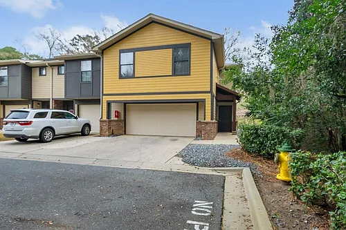 2322 Timber Oaks Ln Photo 1