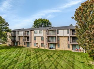 Fairmont Park Apartments, Farmington, MI 48335