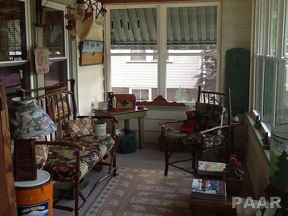 2nd image of 2613 W Kenwood Ave