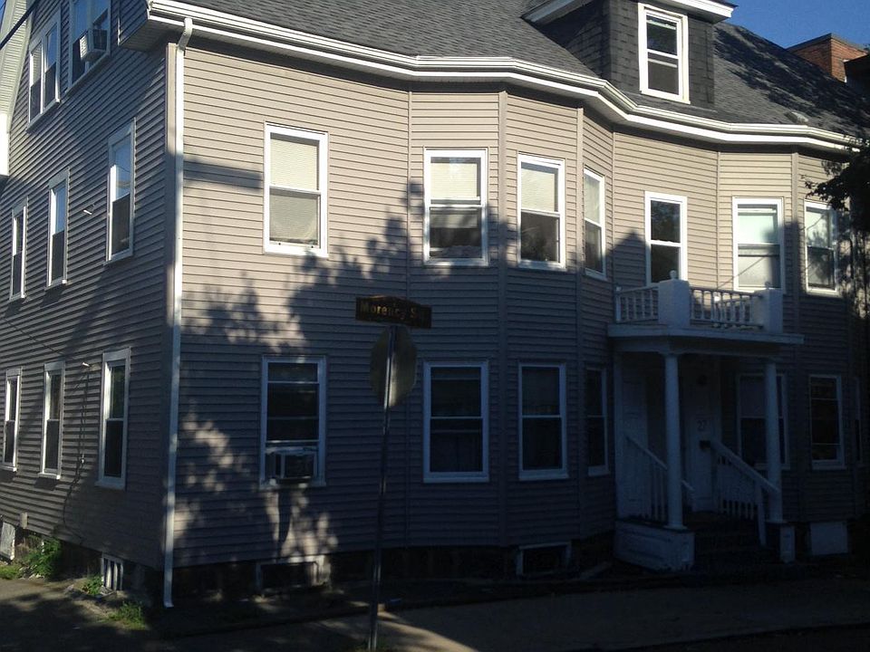 1st image of 27 Salem St APT 1L