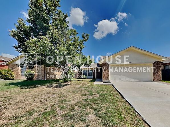 4653 Bracken Dr