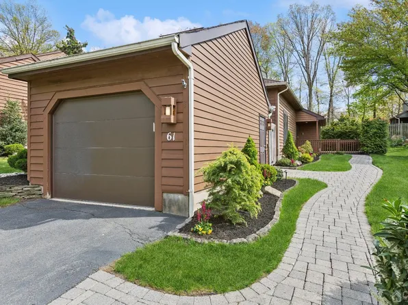 61 Giggleswick Way, Edison, NJ 08820
