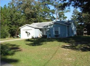 6121 Willow Ln N, Crestview, FL 32539