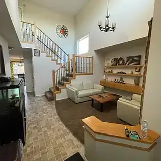 4 bed, 3.5 bath, 2000 sqft, $3,050 — Photo 2