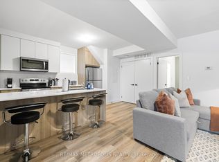 447 Lansdowne Ave #B, Toronto, ON M6H 3Y2
