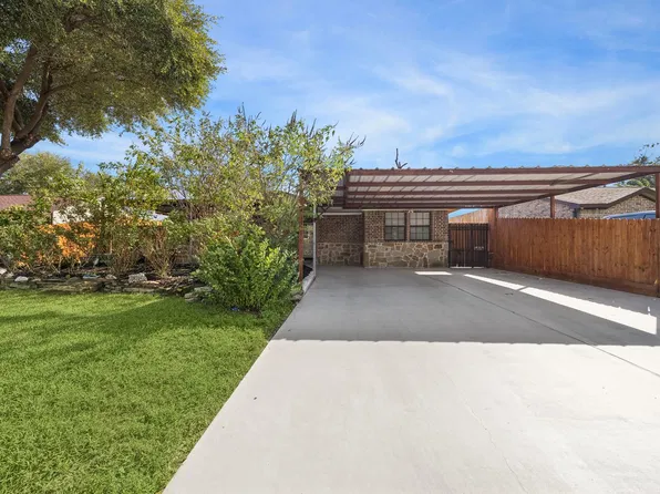 10702 Duncum St, Houston, TX 77013