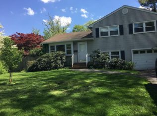 157 Loomis Ct, Princeton, NJ 08540