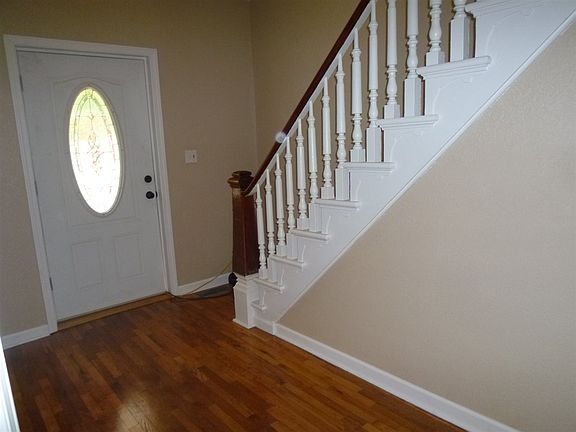 3rd image of 1100 E 6th Ave