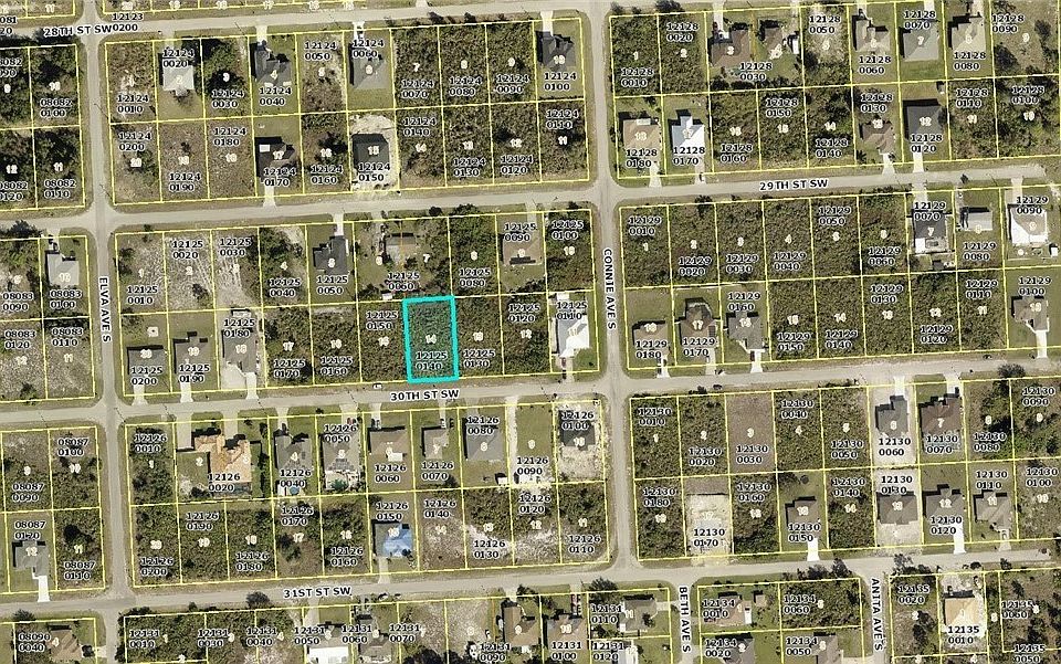 2nd image of 2606 30th St SW