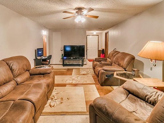 2nd image of 1059 Castlebury Mansion