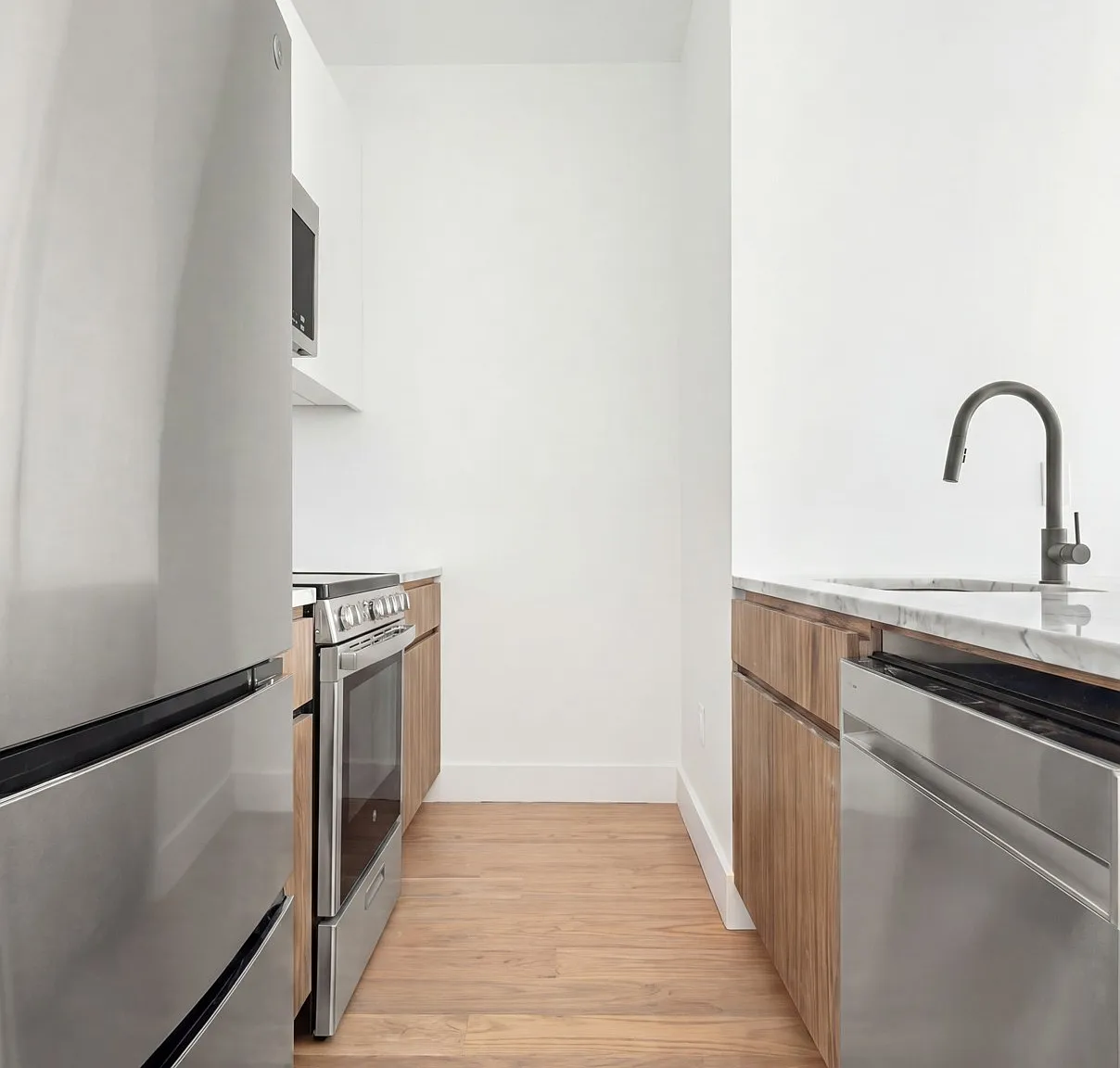 433 Sackett Street — Photo 3