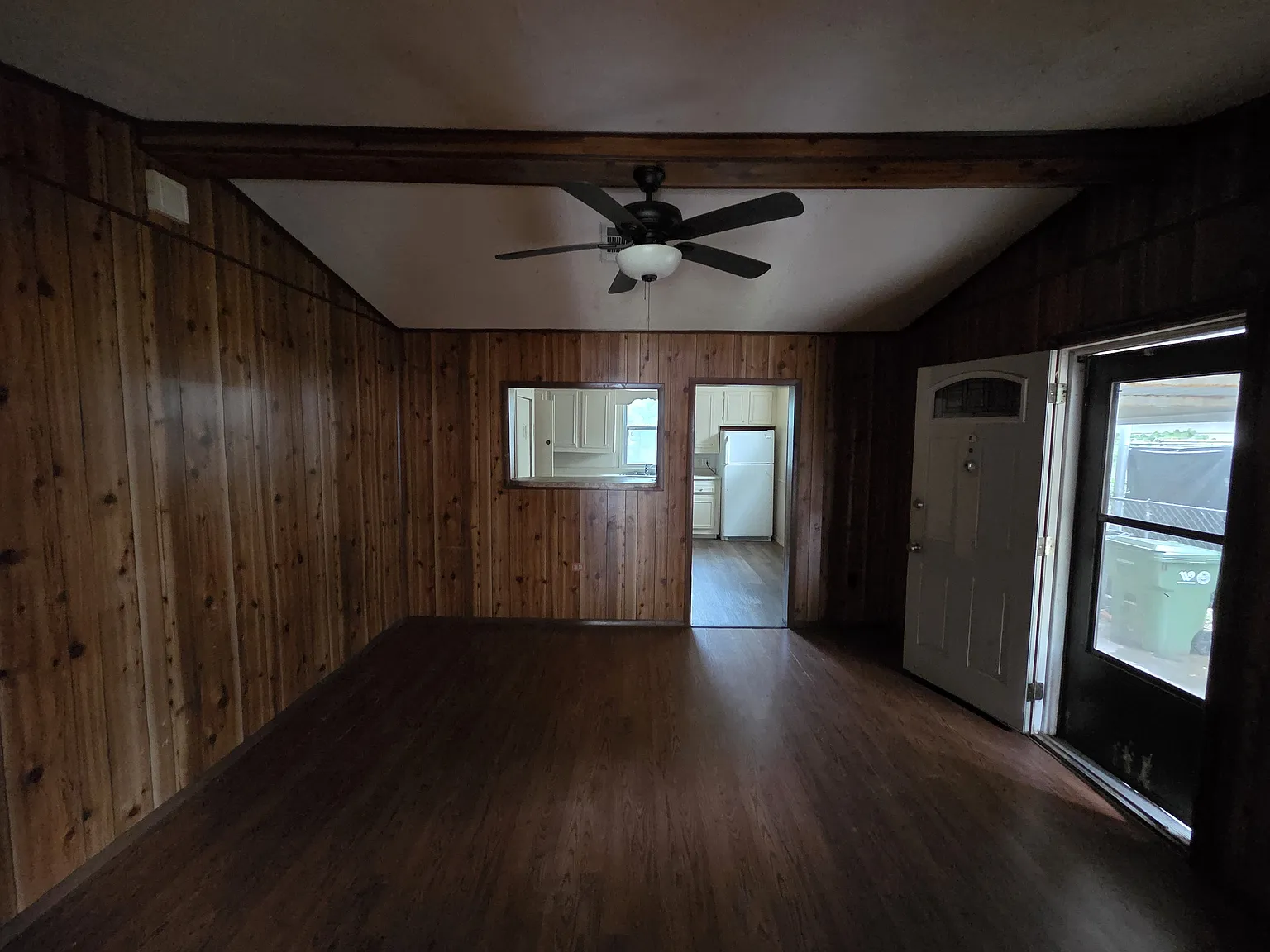 2 bed, 1120 sqft, $1,350 — Photo 4