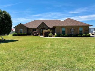 1449 Orchard Rd, Calera, OK 74730