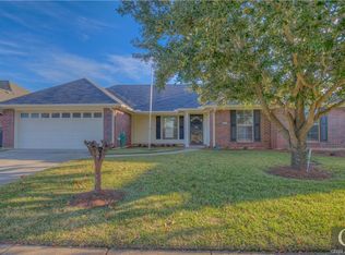 212 Melissa Ln, Bossier City, LA 71112