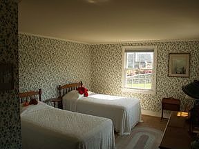 3rd image of 44 Nickerson Ln