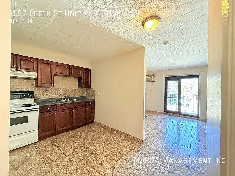 Cozy 1 Bed/1bath Apt W/ Balcony - Westend! Inclusive! — Photo 3