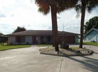 3817 NE Lake Sebring Dr, Sebring, FL 33870