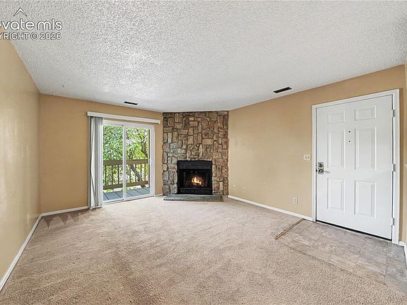 5th image of 842 Tenderfoot Hill Rd APT 101